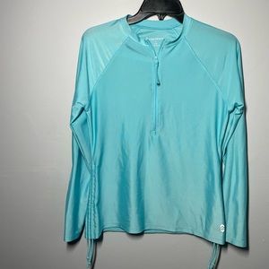 Free Country running long sleeve shirt size Small! 🦋